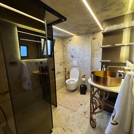 The Hh Point Hotel Tirana